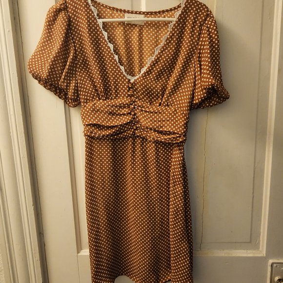 Urban Outfitters Polka Dot Mini Puff Sleeves - Picture 3 of 4